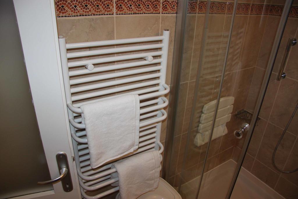 زادار Apartment Evergreen المظهر الخارجي الصورة
