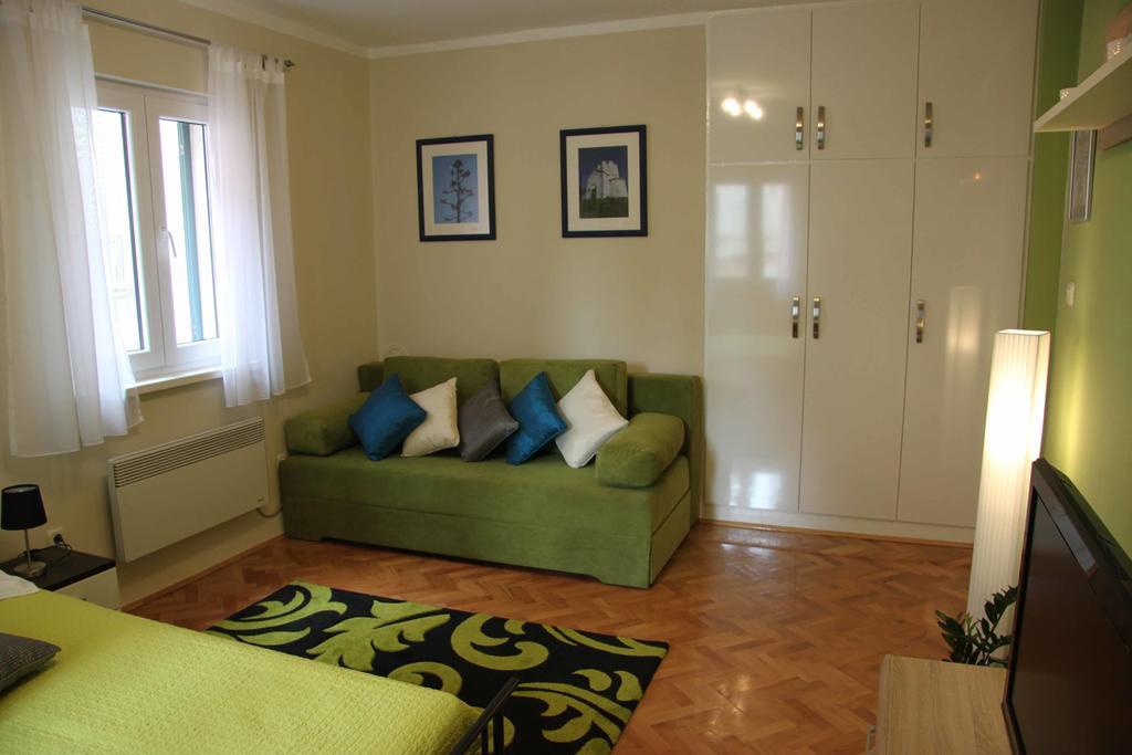 زادار Apartment Evergreen المظهر الخارجي الصورة